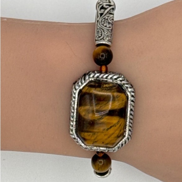 Jewelry - Beautiful Vintage Tigers Eye Bracelet